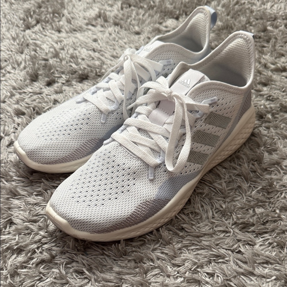 adidas Women’s White and Light Gray Knit Running Sneakers